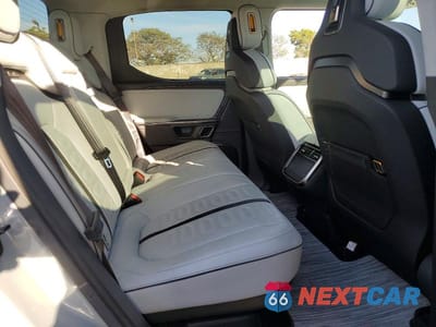 Zdjęcie 10 z 12 samochodu: 2022 RIVIAN R1T ADVENTURE VIN:7FCTGAAA3NN015814 - miniatura