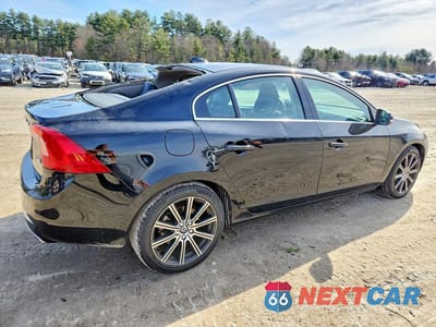 Trzecie zdjęcie samochodu z tyłu: 2018 VOLVO S60 PLATINUM VIN:LYV402TM4JB173682 - miniatura