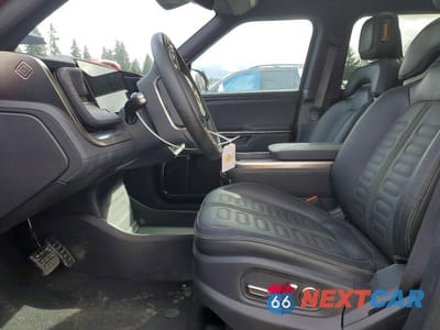 Zdjęcie 7 z 12 samochodu: 2025 RIVIAN R1S ADVENTURE VIN:7PDSGBBA8SN061780 - miniatura