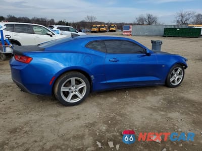 Trzecie zdjęcie samochodu z tyłu: 2017 CHEVROLET CAMARO LT VIN:1G1FB1RXXH0120029 - miniatura