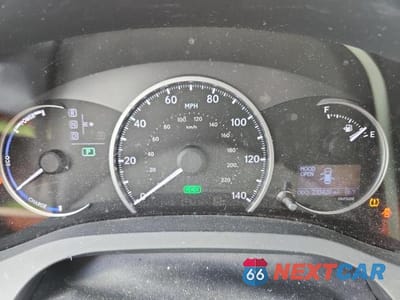 Zdjęcie 9 z 12 samochodu: 2011 LEXUS CT 200H PREMIUM VIN:JTHKD5BH2B2005266 - miniatura