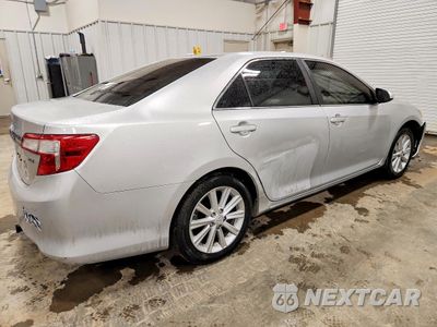 Trzecie zdjęcie samochodu z tyłu: 2014 TOYOTA CAMRY XLE VIN:4T1BF1FK1EU777630 - miniatura