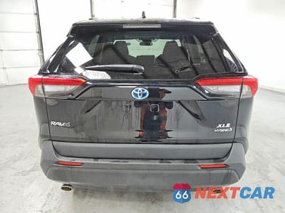 Zdjęcie 6 z 13 samochodu: 2023 TOYOTA RAV4 HYBRID XLE VIN:4T3RWRFV7PU091111 - miniatura