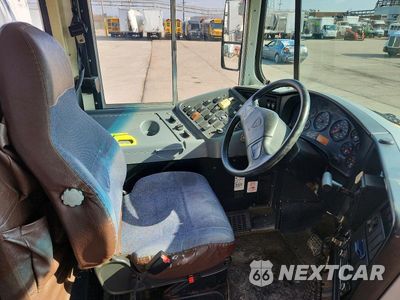 Piąte zdjęcie samochodu w środku: 2011 IC CORPORATION CE SERIES SCHOOL - SCHOOL BUS VIN:4DRBUSKN5BB374799 - miniatura