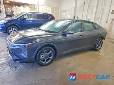 2025 KIA K4 LXS 3KPFT4DE4SE201814 - główne zdjęcie licytacji z USA - miniatura