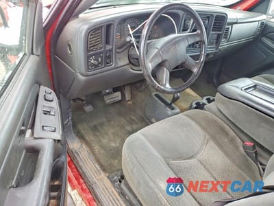 Zdjęcie 8 z 11 samochodu: 2004 CHEVROLET SILVERADO K1500 VIN:1GCEK19T34E201970 - miniatura