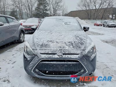 Piąte zdjęcie samochodu w środku: 2019 TOYOTA YARIS LE VIN:3MYDLBYV5KY526543 - miniatura