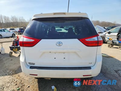 Zdjęcie 6 z 14 samochodu: 2018 TOYOTA SIENNA LE 8-PASSENGER VIN:5TDKZ3DC4JS913380 - miniatura