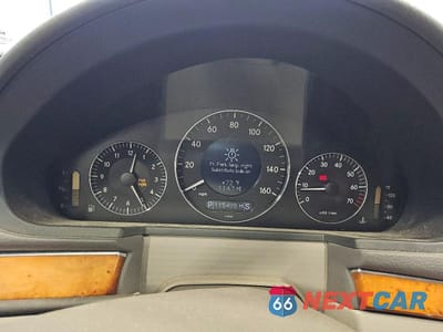 Zdjęcie 9 z 11 samochodu: 2006 MERCEDES-BENZ E 350 VIN:WDBUF56J66A915918 - miniatura