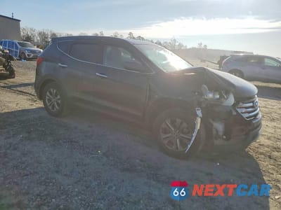 Czwarte zdjęcie samochodu z boku: 2014 HYUNDAI SANTA FE SPORT 2.4L VIN:5XYZTDLB3EG177095 - miniatura