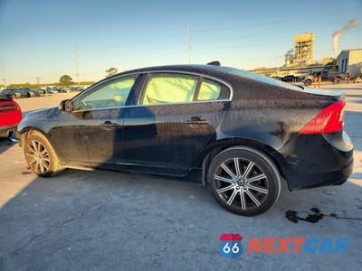 Drugie zdjęcie samochodu z przodu: 2018 VOLVO S60 PREMIER VIN:LYV402HK7JB173733 - miniatura