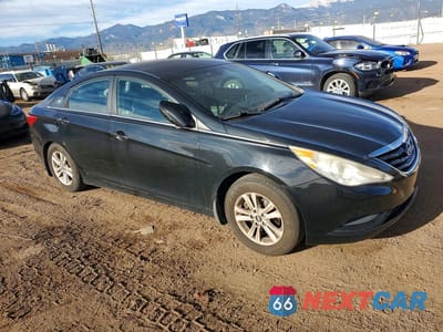 Czwarte zdjęcie samochodu z boku: 2013 HYUNDAI SONATA GLS VIN:5NPEB4AC9DH670428 - miniatura