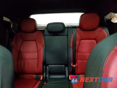 Zdjęcie 10 z 14 samochodu: 2025 PORSCHE CAYENNE COUPE VIN:WP1BA2AY5SDA29817 - miniatura