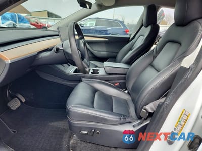 Zdjęcie 7 z 13 samochodu: 2023 TESLA MODEL Y VIN:7SAYGDEE8PA202249 - miniatura