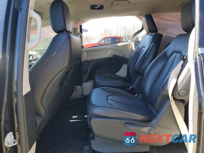 Zdjęcie 11 z 12 samochodu: 2023 CHRYSLER PACIFICA HYBRID TOURING L VIN:2C4RC1L72PR632222 - miniatura