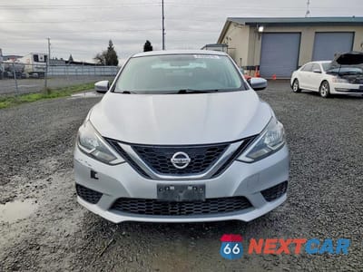 Piąte zdjęcie samochodu w środku: 2016 NISSAN SENTRA S VIN:3N1AB7AP9GY324781 - miniatura
