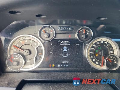 Zdjęcie 9 z 11 samochodu: 2015 RAM 2500 LARAMIE VIN:3C6UR5FL4FG507842 - miniatura