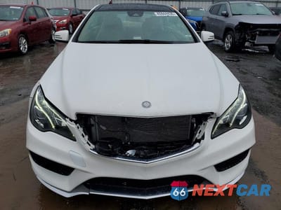 Piąte zdjęcie samochodu w środku: 2016 MERCEDES-BENZ E 400 VIN:WDDKJ6FB5GF346673 - miniatura
