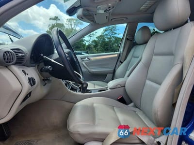 Zdjęcie 7 z 11 samochodu: 2005 MERCEDES-BENZ C 230K SPORT SEDAN VIN:WDBRF40J55F706941 - miniatura