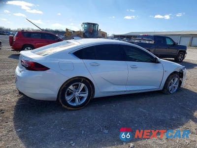Trzecie zdjęcie samochodu z tyłu: 2018 BUICK REGAL PREFERRED VIN:W04GL6SX3J1095940 - miniatura