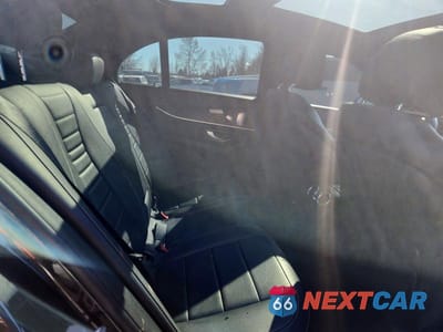 Zdjęcie 10 z 13 samochodu: 2021 MERCEDES-BENZ E 450 4MATIC VIN:W1KZF5KB7MA905049 - miniatura