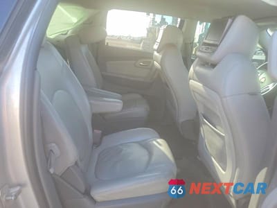 Zdjęcie 11 z 13 samochodu: 2011 CHEVROLET TRAVERSE VIN:1GNKRJED3BJ102123 - miniatura