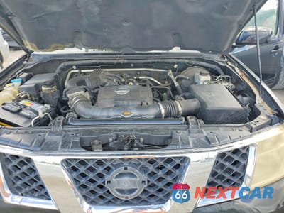 Zdjęcie 12 z 13 samochodu: 2005 NISSAN PATHFINDER XE VIN:5N1AR18U45C751272 - miniatura