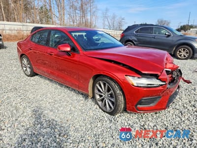 Czwarte zdjęcie samochodu z boku: 2019 VOLVO S60 T6 MOMENTUM VIN:7JRA22TK7KG017509 - miniatura