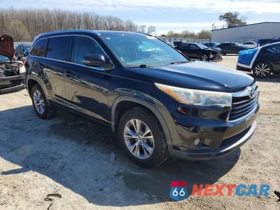 Czwarte zdjęcie samochodu z boku: 2015 TOYOTA HIGHLANDER XLE VIN:5TDKKRFH2FS046195 - miniatura