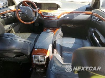 Zdjęcie 8 z 12 samochodu: 2010 MERCEDES-BENZ S 550 VIN:WDDNG7BB4AA295632 - miniatura