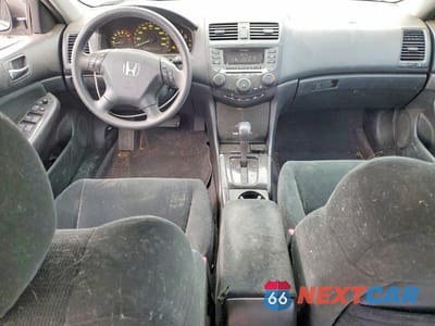 Zdjęcie 8 z 13 samochodu: 2006 HONDA ACCORD SE VIN:1HGCM56356A013590 - miniatura