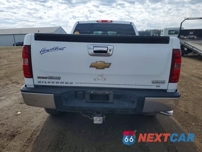Zdjęcie 6 z 11 samochodu: 2008 CHEVROLET SILVERADO K1500 VIN:2GCEK190081152319 - miniatura