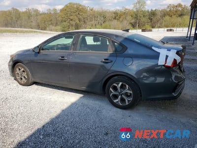 Drugie zdjęcie samochodu z przodu: 2021 KIA FORTE LXS VIN:3KPF24AD9ME325112 - miniatura