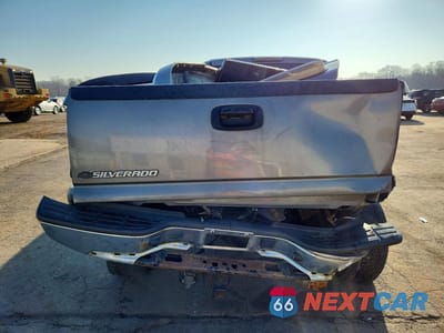 Zdjęcie 6 z 12 samochodu: 2007 CHEVROLET SILVERADO K2500 HEAVY DUTY VIN:1GCHK29D27E147092 - miniatura