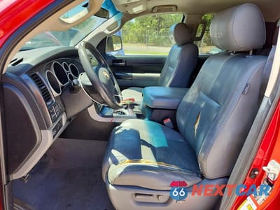 Zdjęcie 7 z 11 samochodu: 2008 TOYOTA TUNDRA SR5 VIN:5TBRV54118S481600 - miniatura