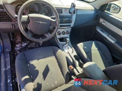 Zdjęcie 8 z 12 samochodu: 2010 CHRYSLER SEBRING LX VIN:1C3BC4EB3AN172369 - miniatura