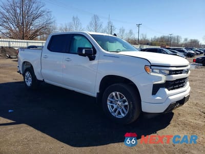 Czwarte zdjęcie samochodu z boku: 2024 CHEVROLET SILVERADO K1500 RST VIN:1GCUDEED9RZ145139 - miniatura