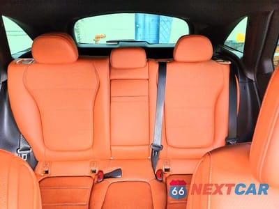 Zdjęcie 10 z 13 samochodu: 2023 MERCEDES-BENZ GLC 300 VIN:W1NKM4GB1PF057626 - miniatura