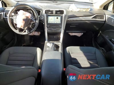 Zdjęcie 8 z 11 samochodu: 2018 FORD FUSION SE VIN:3FA6P0HD9JR218278 - miniatura