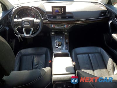 Zdjęcie 8 z 12 samochodu: 2019 AUDI Q5 PREMIUM VIN:WA1ANAFY5K2113808 - miniatura