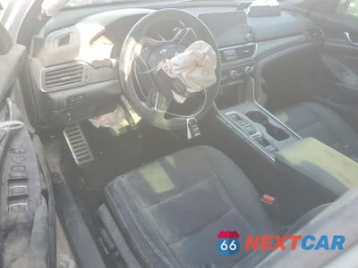 Zdjęcie 8 z 12 samochodu: 2020 HONDA ACCORD VIN:1HGCV2F30LA018834 - miniatura