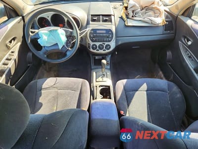 Zdjęcie 8 z 11 samochodu: 2003 NISSAN ALTIMA 2.5 VIN:1N4AL11D93C348830 - miniatura