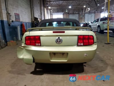 Zdjęcie 6 z 12 samochodu: 2005 FORD MUSTANG VIN:1ZVFT84N055192808 - miniatura