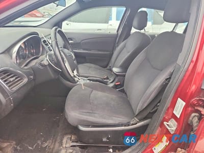 Zdjęcie 7 z 11 samochodu: 2013 CHRYSLER 200 TOURING VIN:1C3CCBBGXDN527017 - miniatura