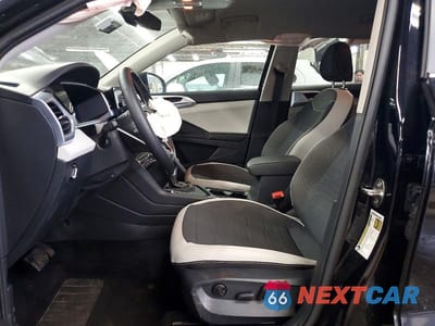 Zdjęcie 7 z 12 samochodu: 2026 VOLKSWAGEN TAOS SE VIN:3VVSC7B21TM007520 - miniatura