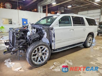 2020 GMC YUKON XL DENALI 1GKS2HKJ5LR278839 - główne zdjęcie licytacji z USA - miniatura
