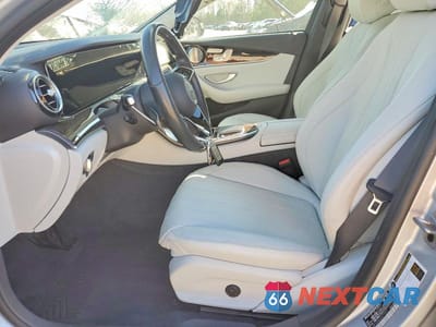 Zdjęcie 7 z 11 samochodu: 2021 MERCEDES-BENZ E 450 4MATIC VIN:W1KZF5KB5MA977271 - miniatura