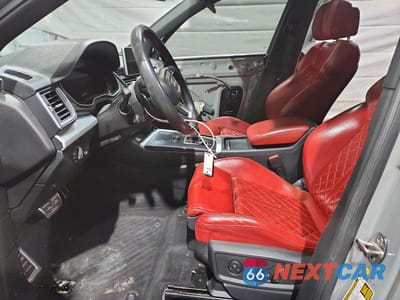 Zdjęcie 7 z 13 samochodu: 2020 AUDI SQ5 PREMIUM PLUS VIN:WA1B4AFY8L2090081 - miniatura