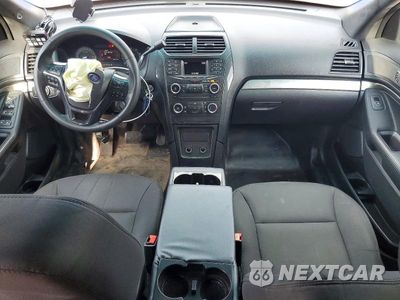 Zdjęcie 8 z 13 samochodu: 2017 FORD EXPLORER VIN:1FM5K8AR8HGA24041 - miniatura