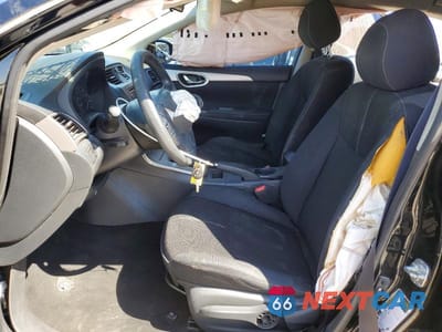 Zdjęcie 7 z 12 samochodu: 2015 NISSAN SENTRA S VIN:3N1AB7AP0FY302005 - miniatura